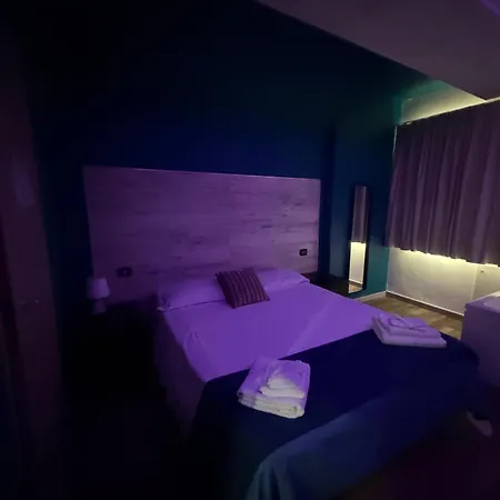 Partenope Lucci 4* ナポリ